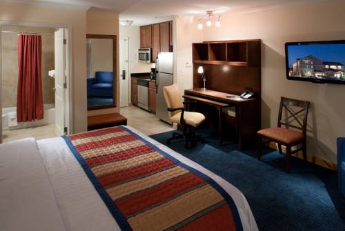 Imagen de la habitación del Hotel Towneplace Suites Fort Worth Downtown. Foto 4