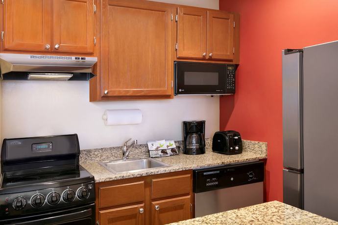 Imagen del bar/restaurante del Hotel Towneplace Suites Gaithersburg By Marriott. Foto 2
