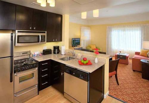 Imagen de la habitación del Hotel Towneplace Suites Garden City. Foto 4