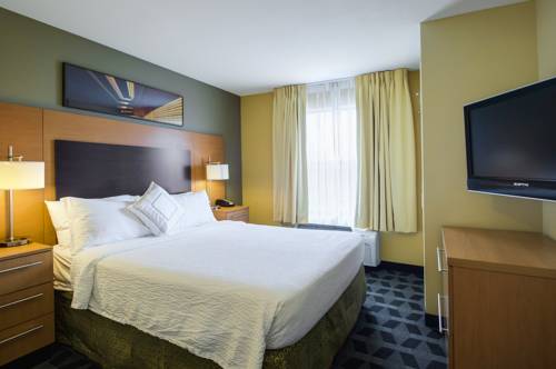 Imagen de la habitación del Hotel Towneplace Suites Kansas City Overland Park. Foto 7