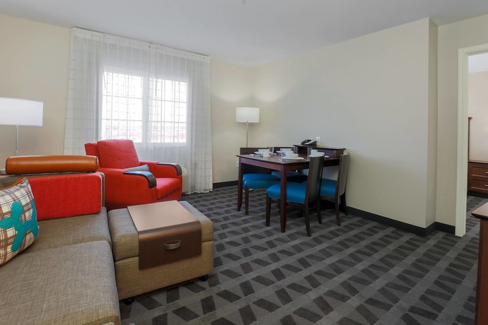 Imagen de la habitación del Hotel Towneplace Suites Marriott El Centro. Foto 8