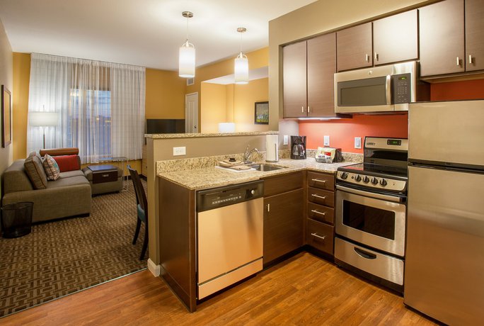 Imagen de la habitación del Hotel Towneplace Suites Minneapolis Near Mall Of America. Foto 5