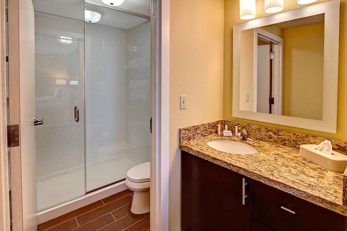 Imagen de la habitación del Hotel Towneplace Suites Oklahoma City Airport. Foto 12