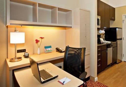 Imagen de la habitación del Hotel Towneplace Suites Panama City. Foto 8