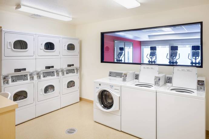 Imagen de los interiores del Hotel Towneplace Suites Portland Vancouver. Foto 17