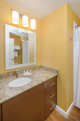 Imagen de la habitación del Hotel Towneplace Suites Portland Vancouver. Foto 8
