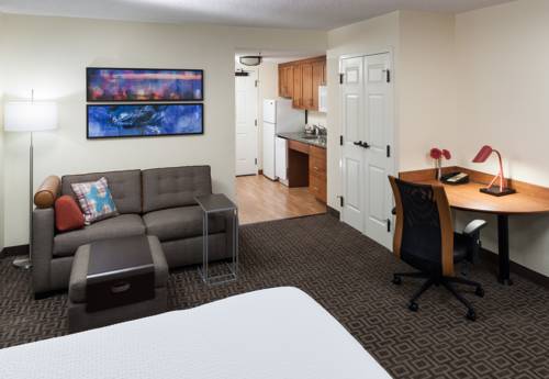 Imagen de la habitación del Hotel Towneplace Suites Suffolk Chesapeake. Foto 8