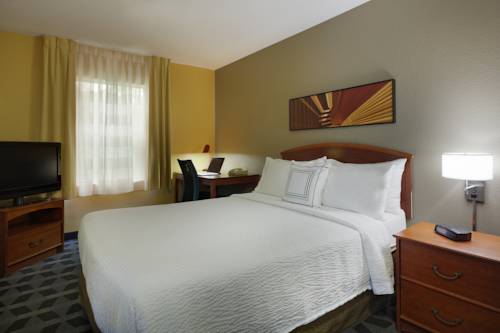 Imagen de la habitación del Hotel Towneplace Suites Tampa North I-75 Fletcher. Foto 2