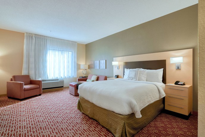 Imagen de la habitación del Hotel Towneplace Suites York. Foto 13