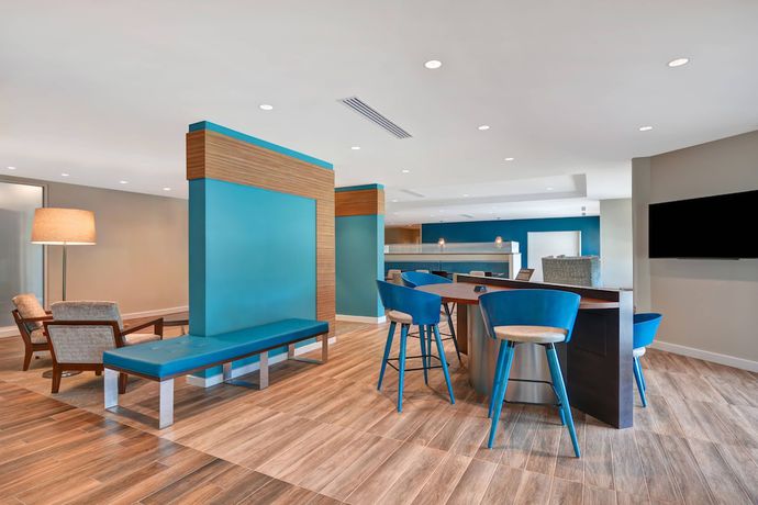 Imagen de los interiores del Hotel Towneplace Suites by Marriott Panama City Beach Pier Park. Foto 15