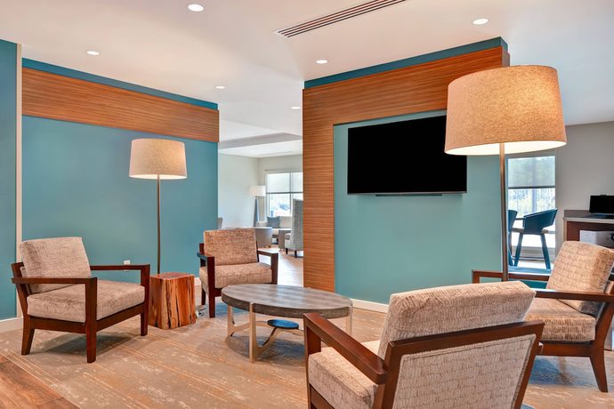 Imagen de los interiores del Hotel Towneplace Suites by Marriott Panama City Beach Pier Park. Foto 19