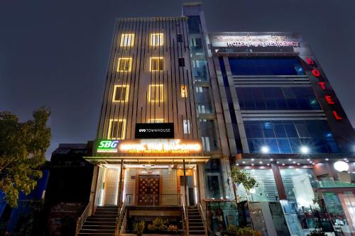 Imagen general del Hotel Townhouse 1130 EMPORIO SUITS BY SBG. Foto 13