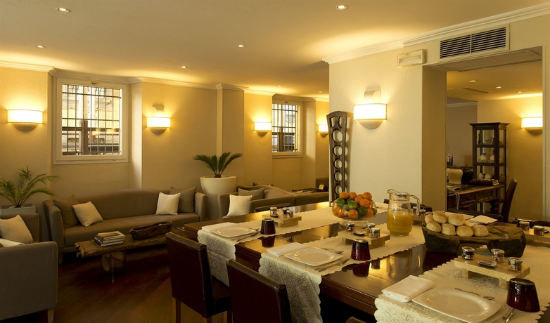 Imagen del bar/restaurante del Hotel Townhouse 33. Foto 3