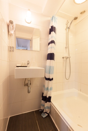 Imagen de la habitación del Hotel Townhouse, &Aacute;msterdam. Foto 7