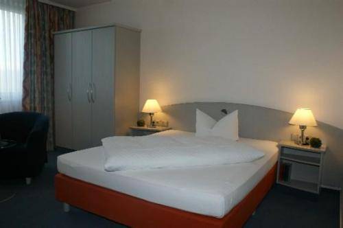 Imagen de la habitación del Hotel Townhouse, Dahlewitz. Foto 5