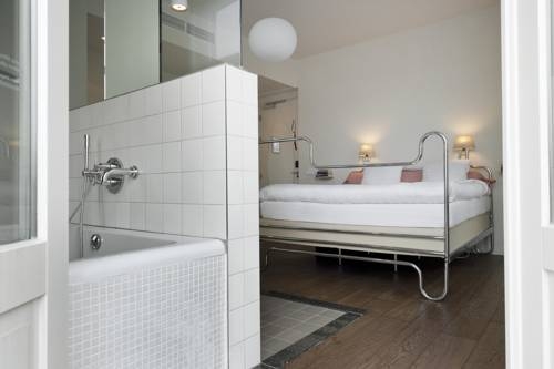 Imagen de la habitación del Hotel Townhouse Design Hotel. Foto 4