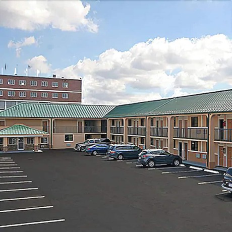 Imagen general del Hotel Townhouse Inn. Foto 1