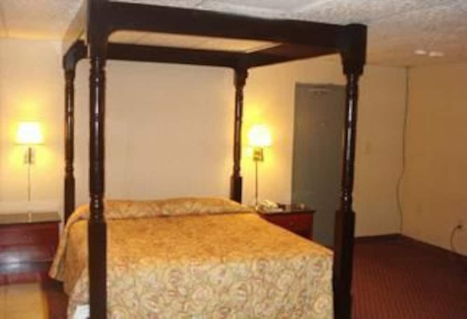Imagen de la habitación del Hotel Townhouse Inn and Suites, Elmwood Park. Foto 8