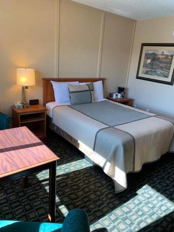 Imagen de la habitación del Hotel Townhouse Inn and Suites, Klamath Falls. Foto 13