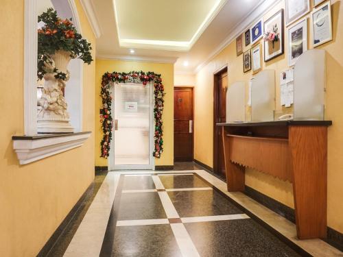 Imagen general del Hotel Townhouse OAK Bi Executive. Foto 17