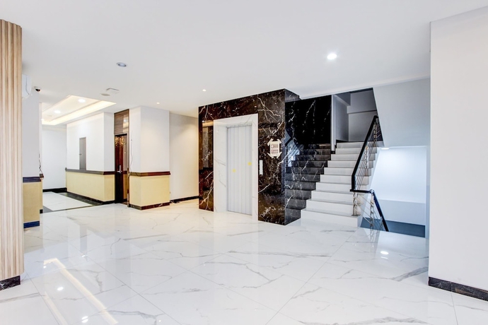 Imagen de los interiores del Hotel Townhouse OAK Near The Park Mall Semarang Formerly Semarang Boutique. Foto 8