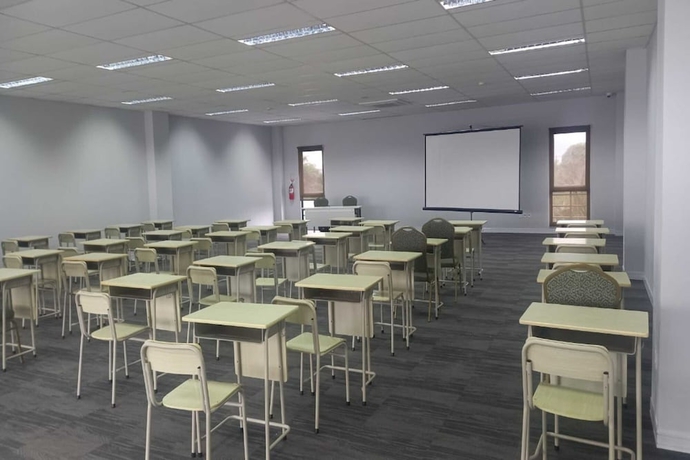 Imagen de los interiores del Hotel Townhouse OAK TOS Residence Tangerang. Foto 18