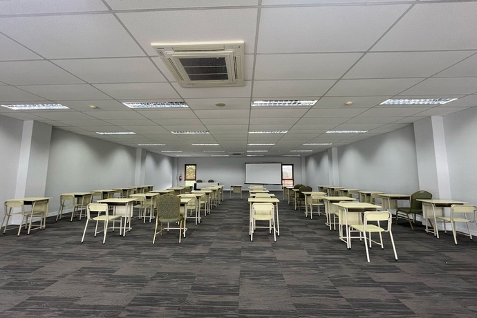 Imagen de los interiores del Hotel Townhouse OAK TOS Residence Tangerang. Foto 19