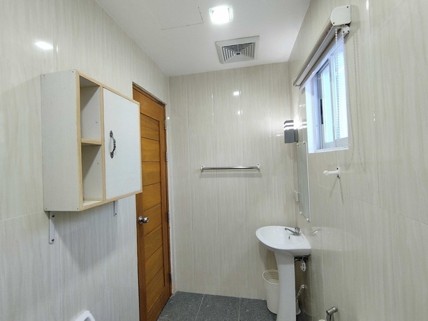 Imagen de la habitación del Hotel Townhouse Oak Casa Barcelona. Foto 11