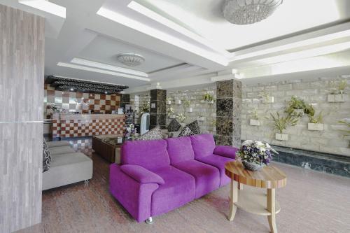 Imagen general del Hotel Townhouse Oak Denpasar at Mahendradatta. Foto 4