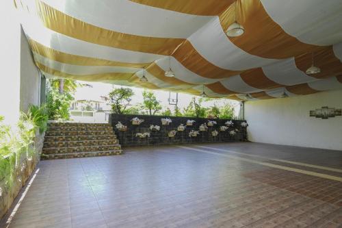Imagen general del Hotel Townhouse Oak Denpasar at Mahendradatta. Foto 8