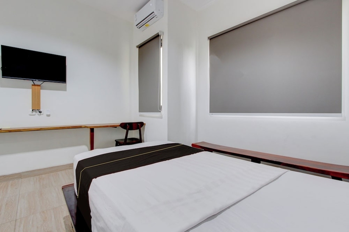 Imagen de la habitación del Hotel Townhouse Oak near The Park Mall Solo. Foto 2