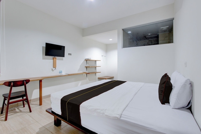 Imagen de la habitación del Hotel Townhouse Oak near The Park Mall Solo. Foto 6