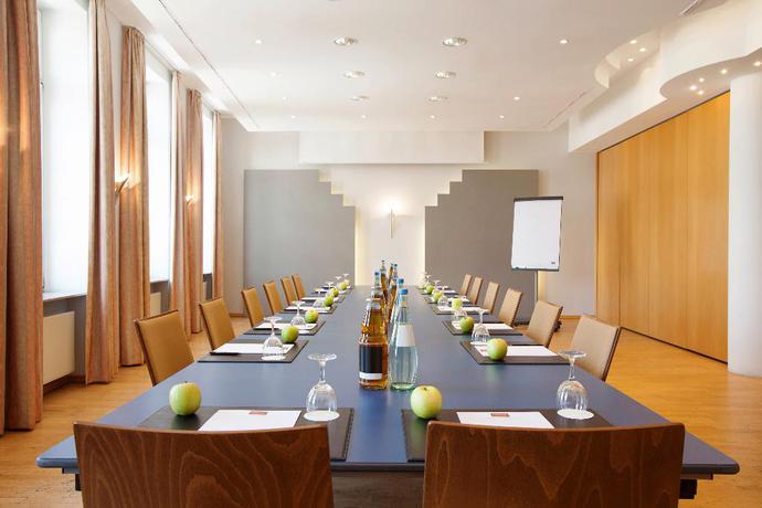 Imagen de los interiores del Hotel Townhouse Stadt Hamburg Wismar. Foto 21