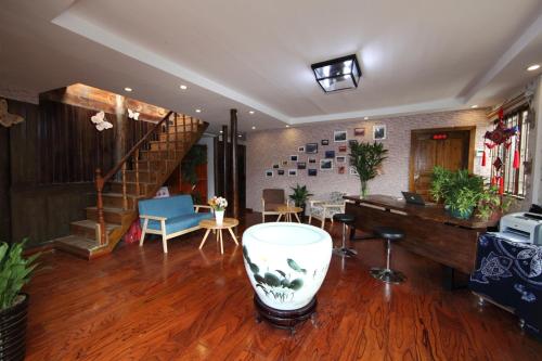 Imagen general del Hotel Towo Holiday-leishan. Foto 4