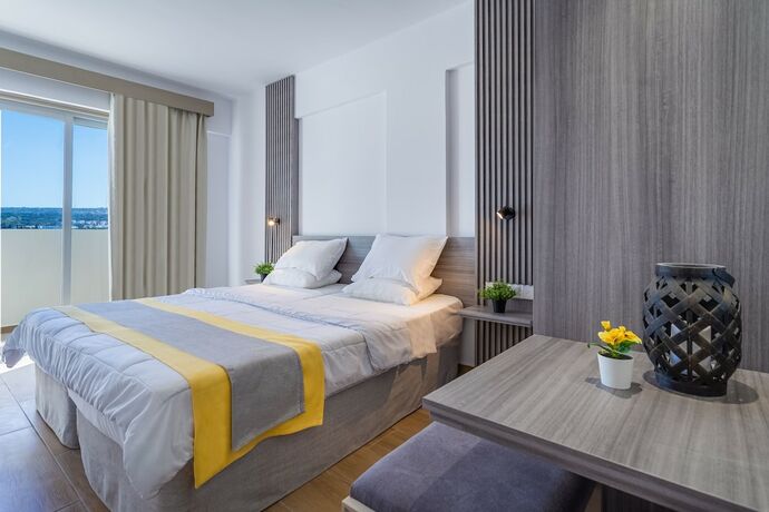 Imagen de la habitación del Hotel Toxotis. Foto 15