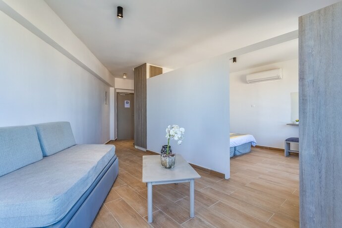 Imagen de la habitación del Hotel Toxotis. Foto 16