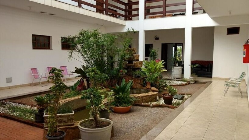 Imagen de los interiores del Hotel Toya. Foto 34