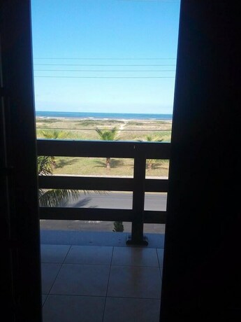 Imagen de los exteriores del Hotel Toya. Foto 33