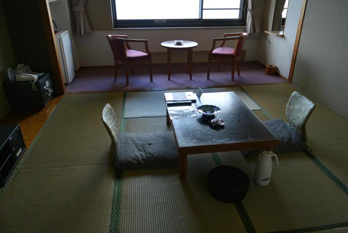 Imagen de la habitación del Hotel Toya Kanko. Foto 5