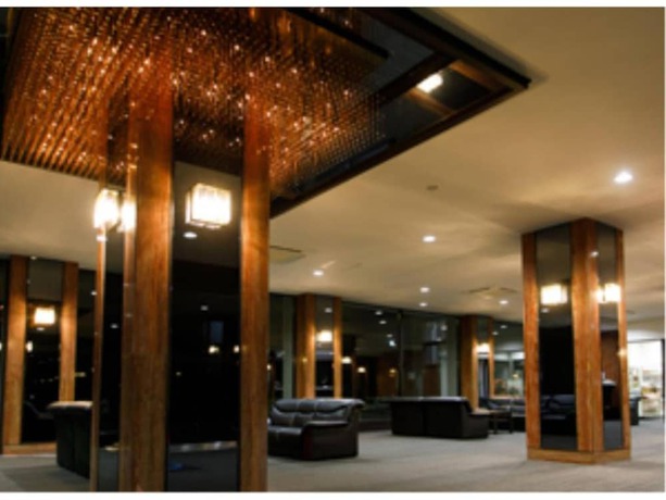 Imagen de los interiores del Hotel Toya Onsen Hanabi. Foto 18