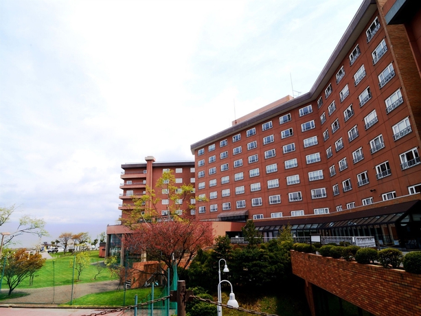 Imagen de los exteriores del Hotel Toyako Manseikaku Lakeside Terrace. Foto 8