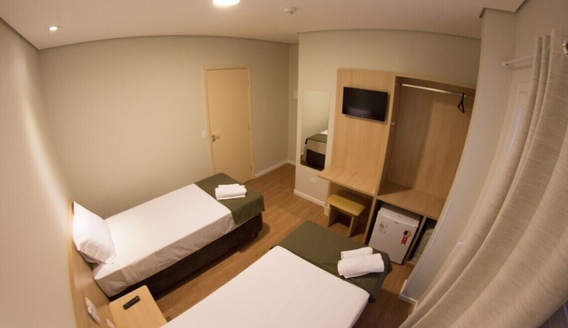 Imagen de la habitación del Hotel Toyo Inn. Foto 7