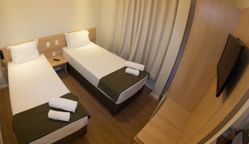 Imagen de la habitación del Hotel Toyo Inn. Foto 10