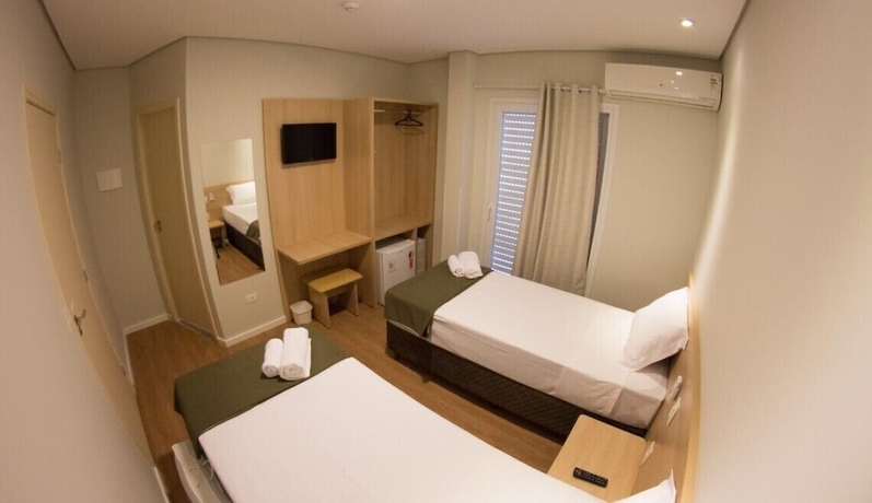 Imagen de la habitación del Hotel Toyo Inn. Foto 11