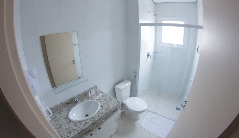 Imagen de la habitación del Hotel Toyo Inn. Foto 13