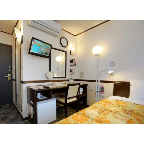 Imagen de la habitación del Hotel Toyoko Inn Gifu Hashima Station Shinkansen Minami. Foto 3