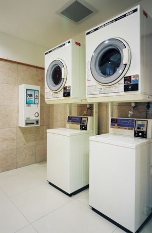 Imagen de los interiores del Hotel Toyoko Inn Higashi Hiroshima Station. Foto 19