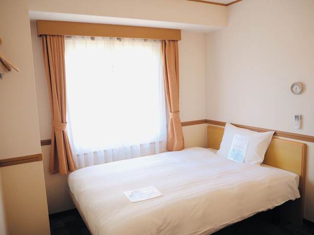 Imagen de la habitación del Hotel Toyoko Inn Hiroshima Heiwa Odori. Foto 5