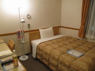 Imagen de la habitación del Hotel Toyoko Inn Hokkaido Sapporo Station Nishi Hokudai Mae. Foto 9