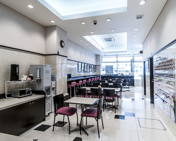 Imagen del bar/restaurante del Hotel Toyoko Inn Kintetsu Nara Ekimae. Foto 3